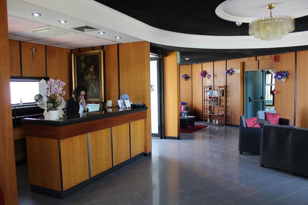 Marocca Otel Nettuno Dış mekan fotoğraf