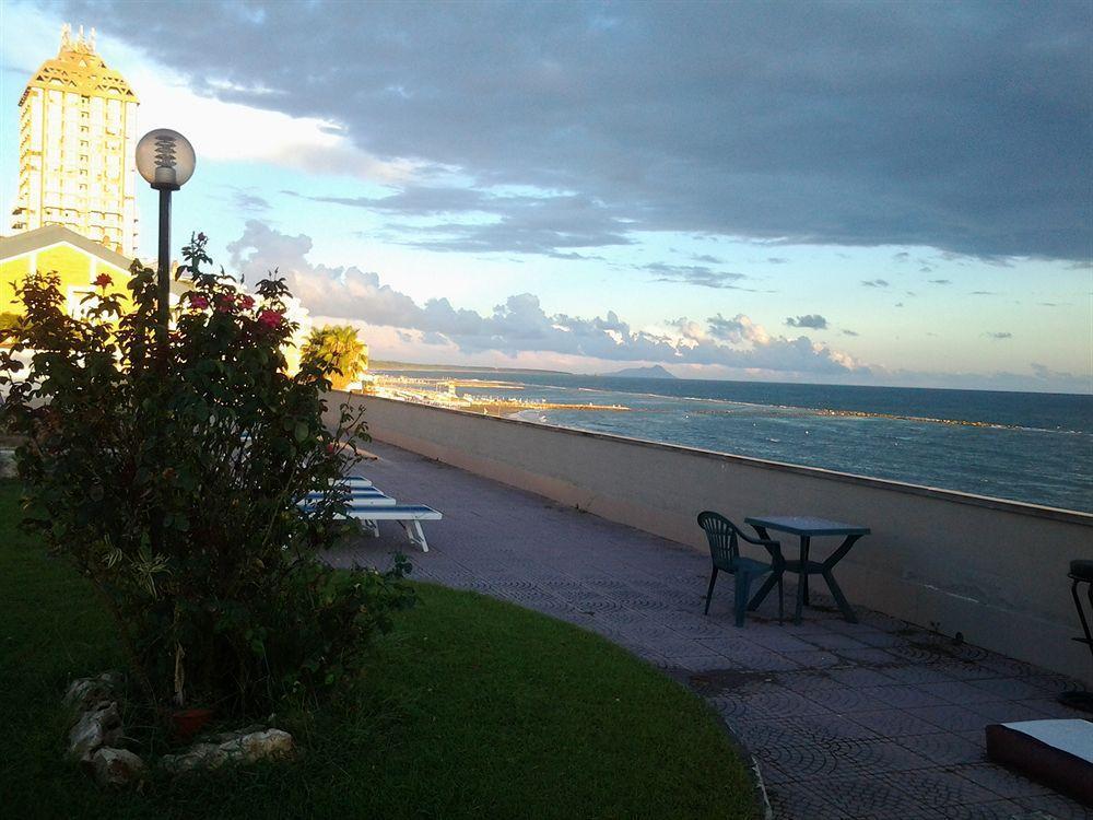 Marocca Otel Nettuno Dış mekan fotoğraf